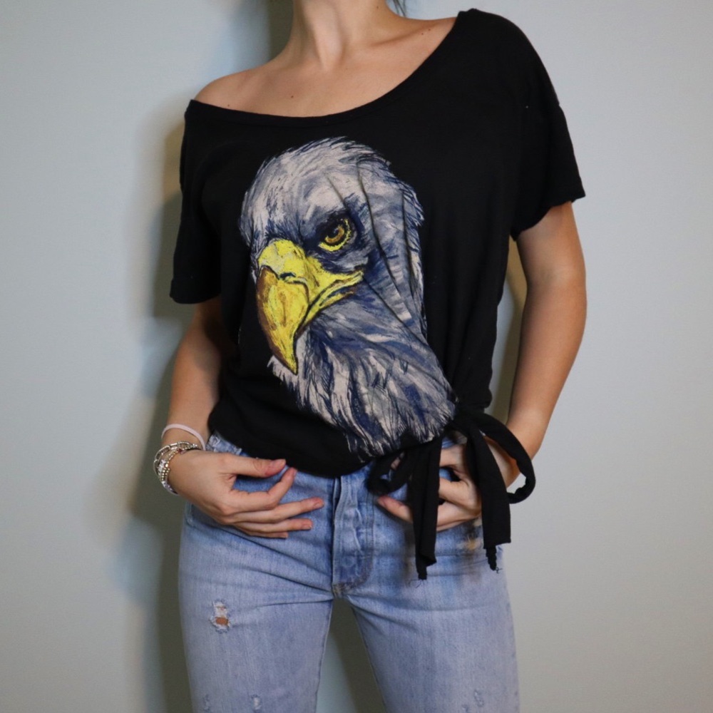 Truly Madly Deeply Eagle Slouch Tee - Picture 2 of 4